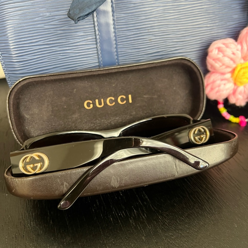 Gucci Black Sunglasses